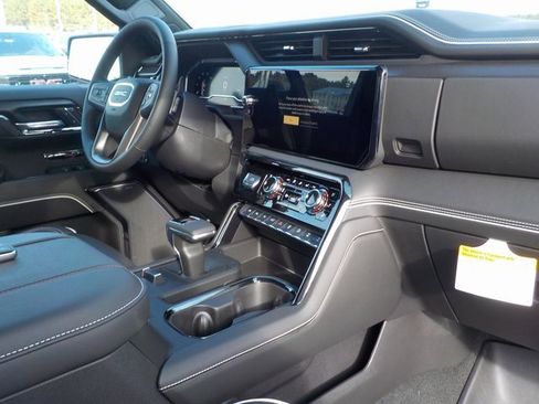 New 2025 GMC Sierra 1500 AT4X image 33