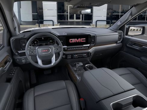 New 2026 GMC Sierra 1500 SLT image 15