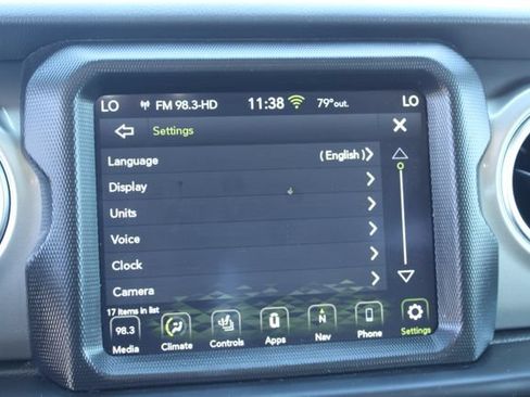 Used 2022 Jeep Wrangler Unlimited Sahara w/ LED Lighting Group AWD/4WD image 33