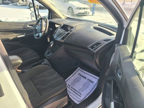 Used 2014 Ford Transit Connect XLT image 6