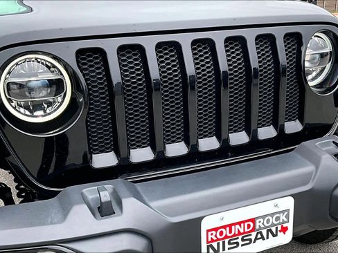 Used 2021 Jeep Wrangler Unlimited Sport image 28