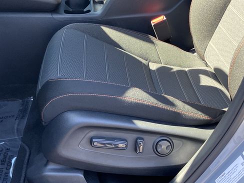 Certified 2025 Honda CR-V Sport image 17