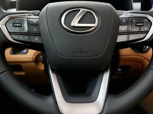 Used 2026 Lexus IS 350 F Sport w/ Accessory Package Z1 RWD image 57
