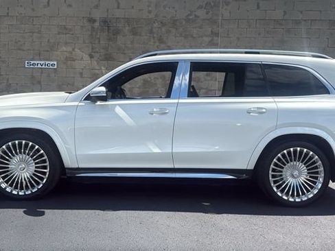 Certified 2024 Mercedes-Benz Maybach GLS 600 4MATIC image 8