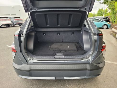 Used 2024 Hyundai Kona SEL FWD image 27