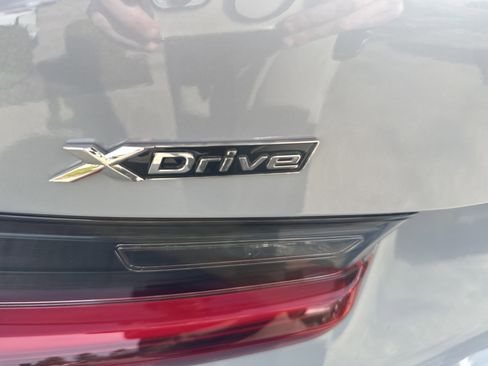 New 2026 BMW 330i xDrive Sedan image 8