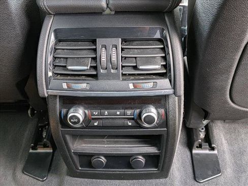 Used 2018 BMW X5 xDrive40e AWD/4WD image 18