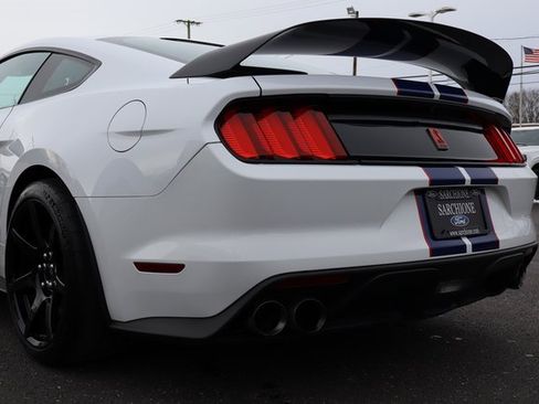 Used 2016 Ford Mustang Shelby GT350R w/ GT350R Equipment Group 920A image 18