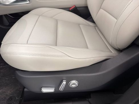 New 2026 Lincoln Nautilus Premier w/ Equipment Group 102A image 15