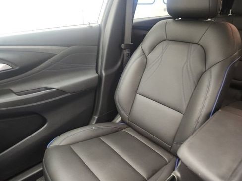 Used 2026 Buick Envista Sport Touring w/ Convenience I Package FWD image 16