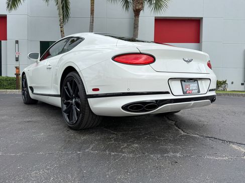 Used 2021 Bentley Continental GT AWD/4WD image 15
