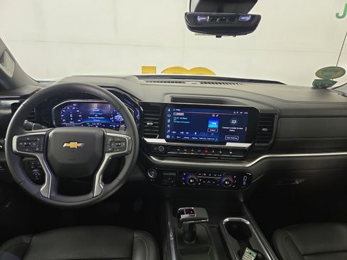 Certified 2025 Chevrolet Silverado 1500 LTZ w/ LTZ Premium Package image 13