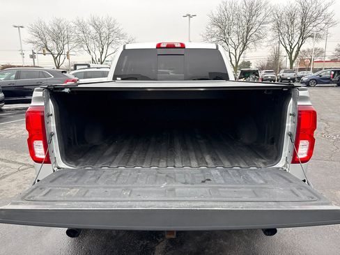 Used 2018 Chevrolet Silverado 1500 LTZ Z71 w/ Redline Edition image 32