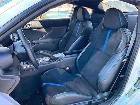 Used 2025 Subaru BRZ tS image 8