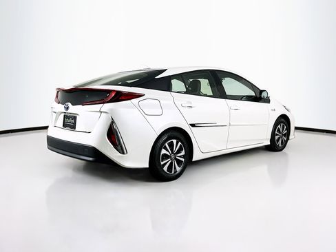 Used 2018 Toyota Prius Prime Premium w/ Protection Package image 9
