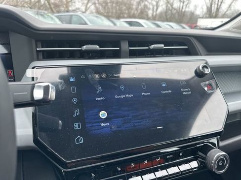 New 2027 Chevrolet Bolt LT w/ Comfort Package FWD image 19