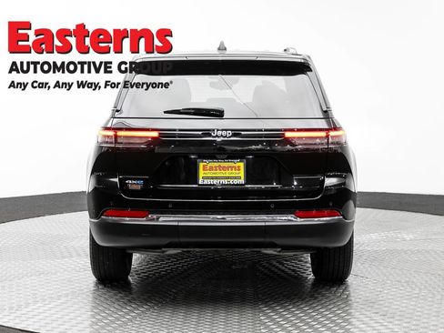 Used 2024 Jeep Grand Cherokee Limited 4xe AWD/4WD image 6