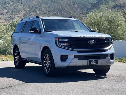 Used 2025 Ford Expedition Platinum
