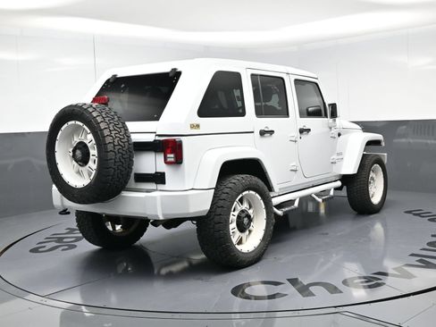 Used 2018 Jeep Wrangler Unlimited Sport S AWD/4WD image 17
