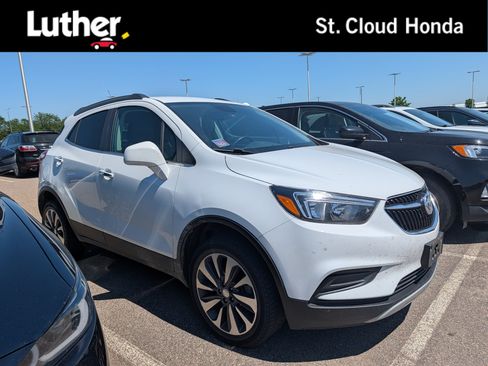 Used 2022 Buick Encore Preferred w/ Safety Package AWD/4WD image 1