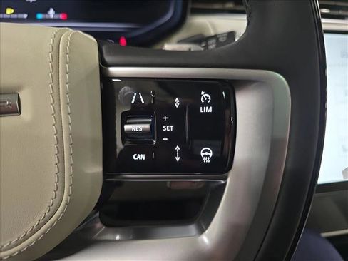 New 2026 Land Rover Range Rover SE image 20