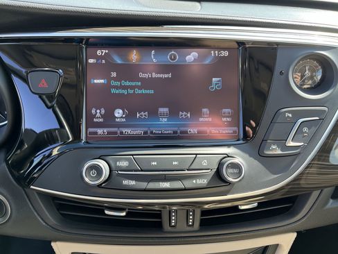Used 2020 Buick Envision Premium image 13