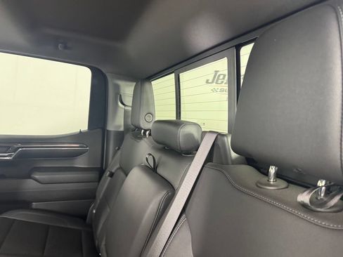 Used 2024 Chevrolet Silverado 1500 LTZ w/ LTZ Convenience Package II AWD/4WD image 30