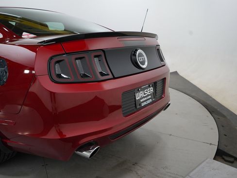 Used 2014 Ford Mustang GT w/ V8 Black Appearance Package image 15