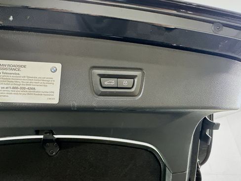 Used 2024 BMW i4 eDrive35 w/ Convenience Package image 30