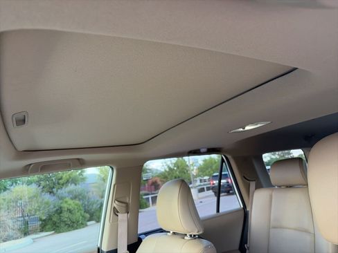 Used 2022 Toyota 4Runner Limited RWD image 17