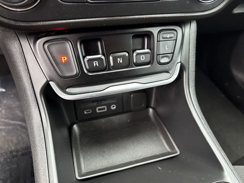 Used 2020 GMC Terrain SLT w/ Preferred Package image 33