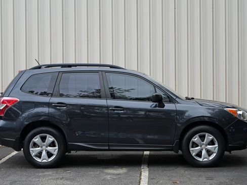 Used 2015 Subaru Forester 2.5i w/ Alloy Wheel Package AWD/4WD image 44