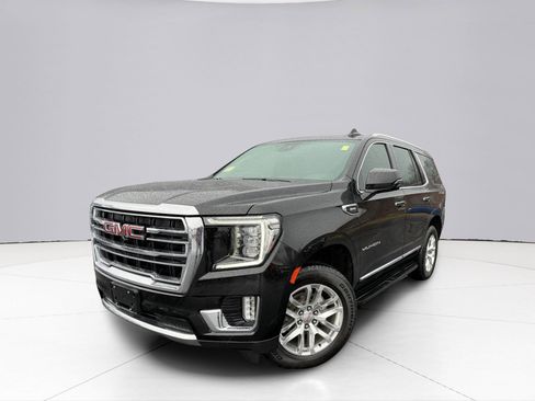 Used 2023 GMC Yukon SLT w/ SLT Premium Package image 1