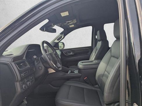 Certified 2024 Chevrolet Tahoe Z71 w/ Luxury Package image 12