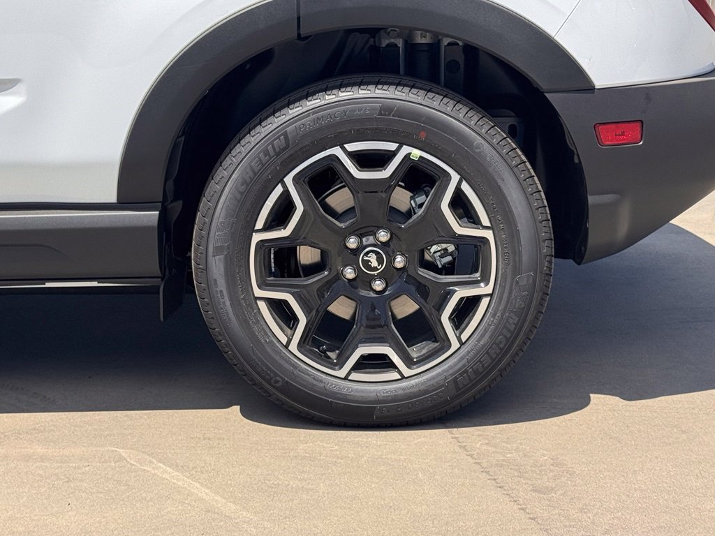 New 2026 Ford Bronco Sport Outer Banks AWD/4WD image 14