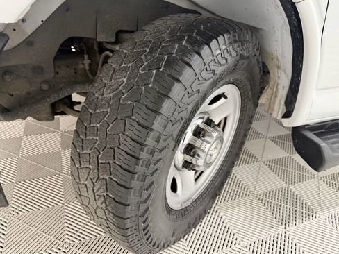 Used 2019 Chevrolet Express 3500 LT w/ LT Preferred Equipment Group image 21