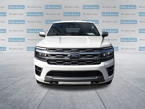 Used 2022 Ford Expedition Max Platinum image 2