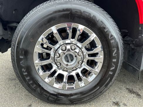 Certified 2020 Ford F250 XLT w/ XLT Premium Package image 13