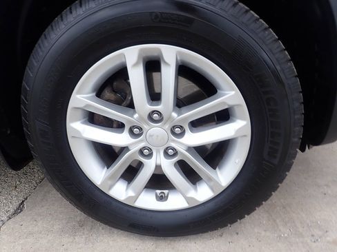 Used 2015 Kia Sorento LX AWD/4WD image 30