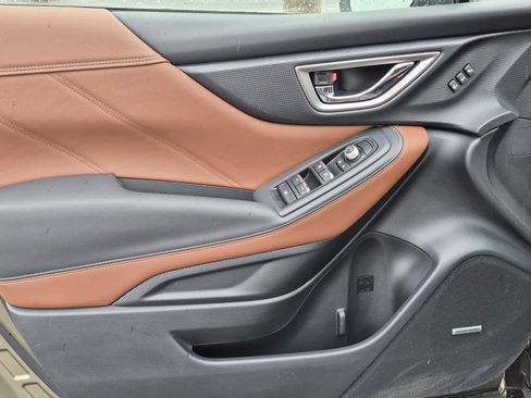 Used 2024 Subaru Forester Touring w/ POP Package 3 AWD/4WD image 12