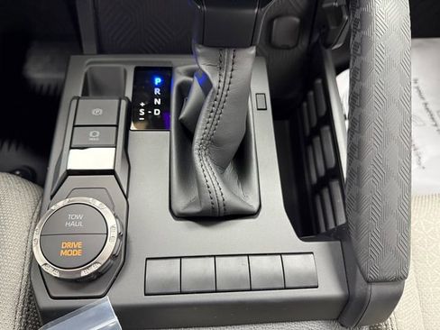New 2026 Toyota 4Runner SR5 RWD image 21
