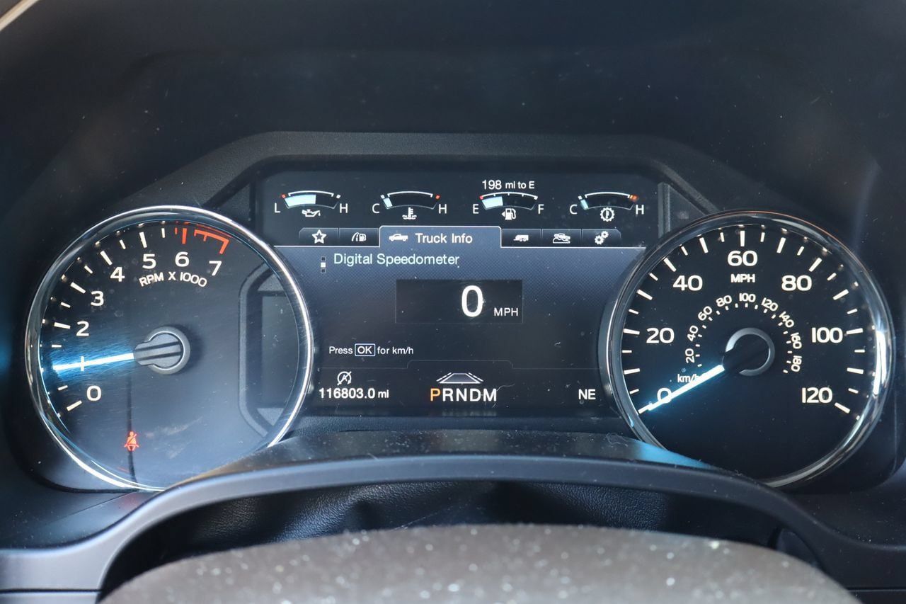 Used 2019 Ford F150 King Ranch w/ Equipment Group 601A Luxury AWD/4WD image 11