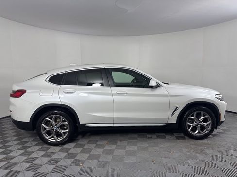 Certified 2023 BMW X4 xDrive30i w/ Premium Package image 4
