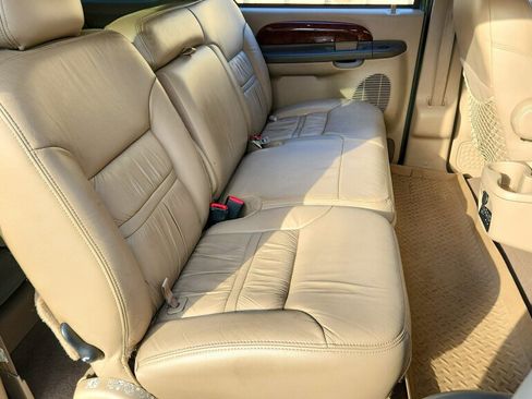 Used 2000 Ford Excursion Limited image 19