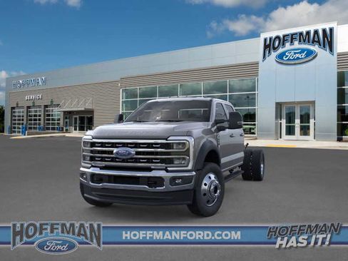 New 2026 Ford F450 Lariat w/ Snow Plow Prep Package image 3
