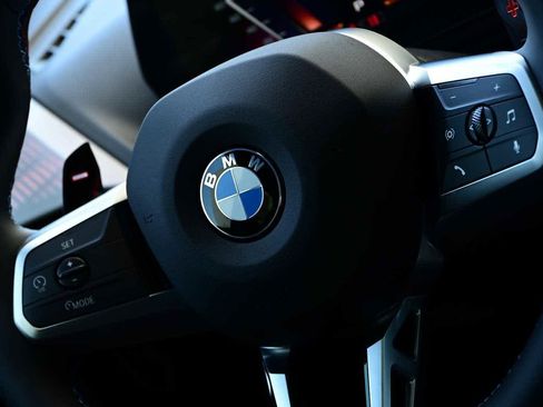 Used 2025 BMW M235i xDrive w/ Premium Package image 15