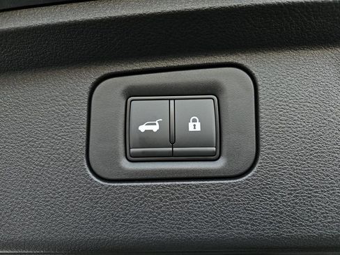 New 2026 Nissan Armada Platinum w/ Convenience Package image 8