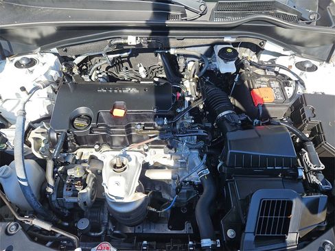 Certified 2023 Honda HR-V LX image 29