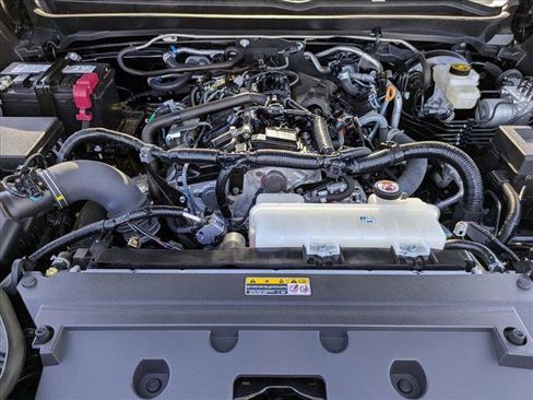 Used 2024 Toyota Tacoma SR5 AWD/4WD image 23
