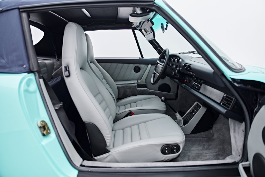 Used 1988 Porsche 911 Carrera RWD image 30